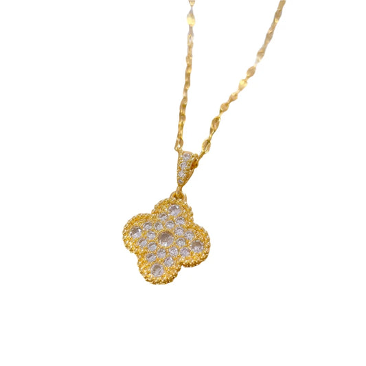 Diamanté Clove necklace